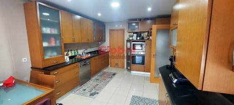 Apartamento T3+2 Venda em Viseu,Viseu