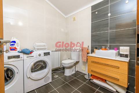 Moradia em Banda T4 Venda em Orgens,Viseu