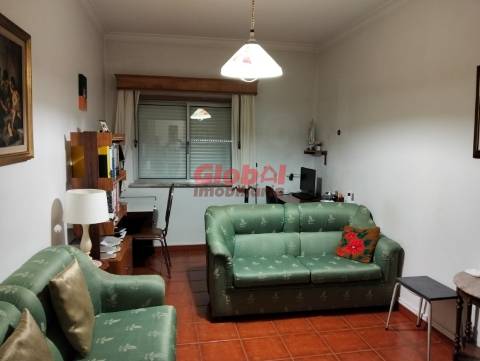 Apartamento T5 Venda em Viseu,Viseu