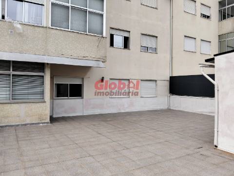 Apartamento T5 Venda em Viseu,Viseu