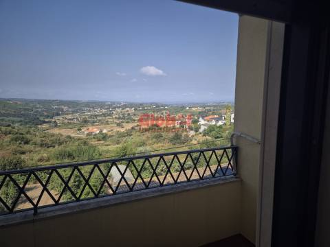 Apartamento T3 Venda em Oliveira do Hospital e São Paio de Gramaços,Oliveira do Hospital