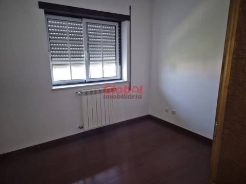 Apartamento T3 Venda em Oliveira do Hospital e São Paio de Gramaços,Oliveira do Hospital