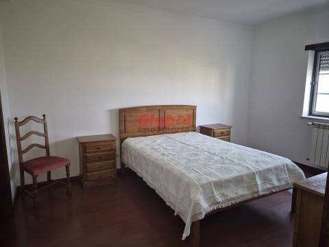 Apartamento T3 Venda em Oliveira do Hospital e São Paio de Gramaços,Oliveira do Hospital