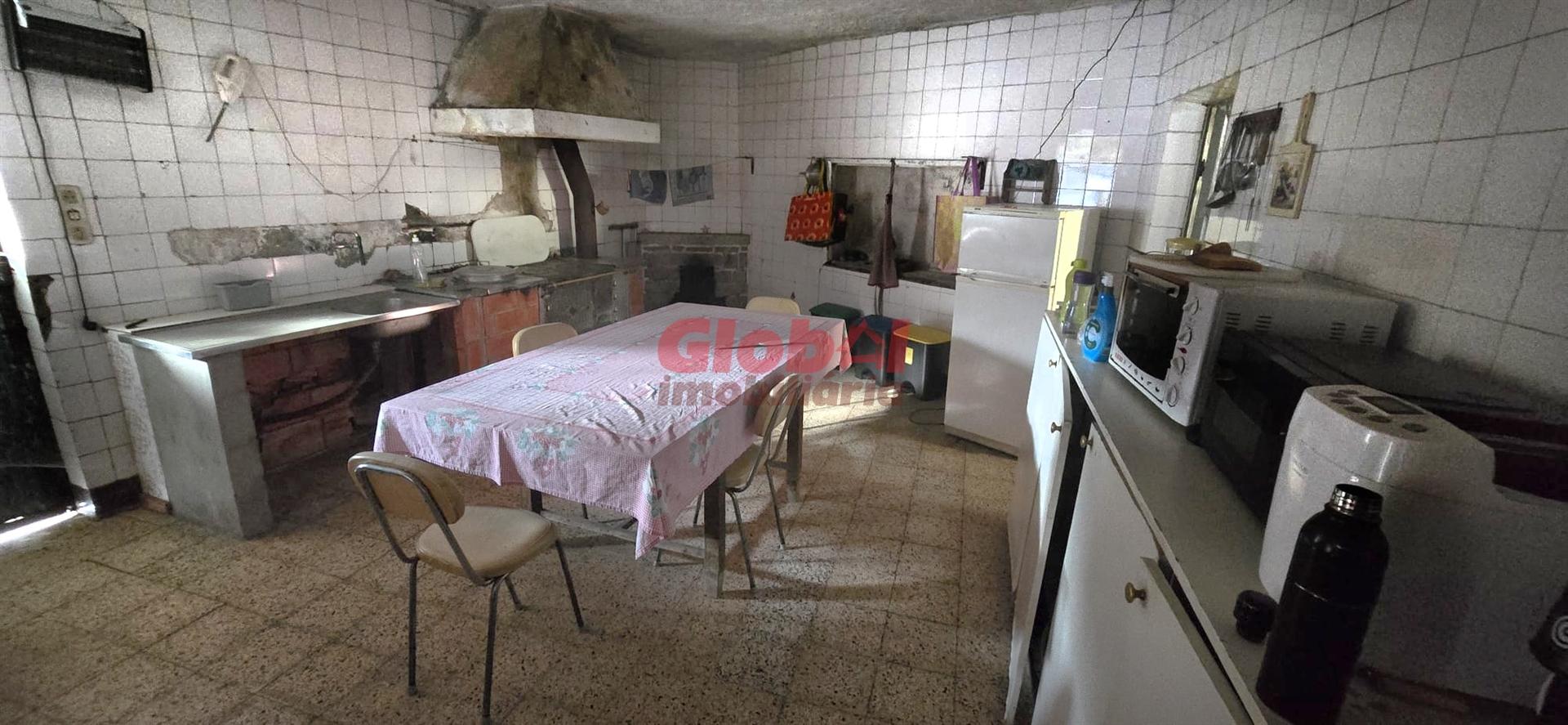 Moradia Geminada T4 Venda em Seixo da Beira,Oliveira do Hospital