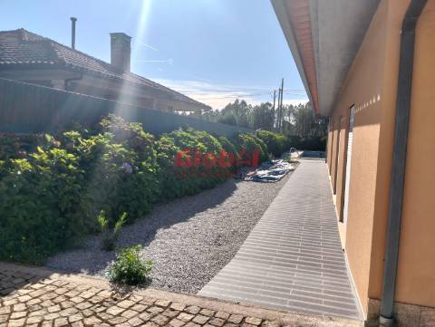 Moradia T3 Venda em Cavernães,Viseu