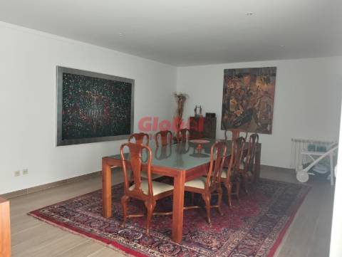 Moradia T3 Venda em Cavernães,Viseu