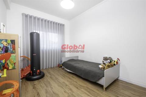 Apartamento T3 Venda em Viseu,Viseu