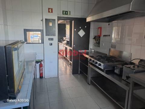 Loja  Venda em Ranhados,Viseu