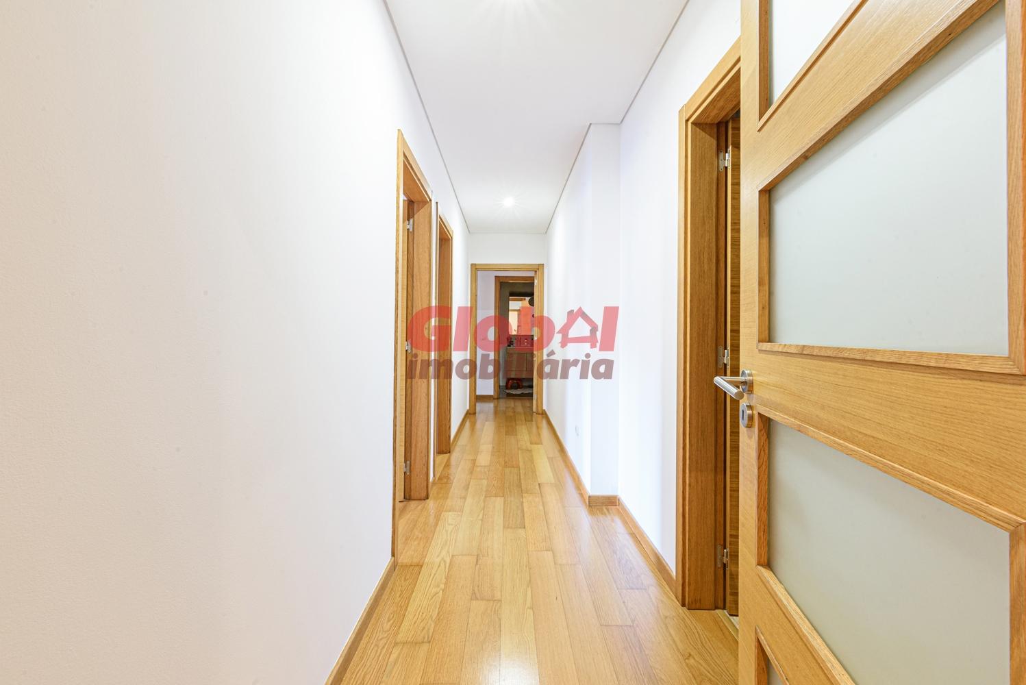 Apartamento T3 Venda em Viseu,Viseu