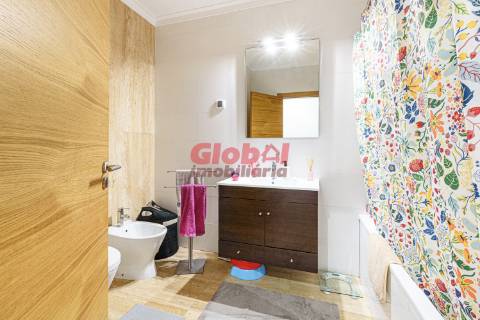 Apartamento T3 Venda em Viseu,Viseu