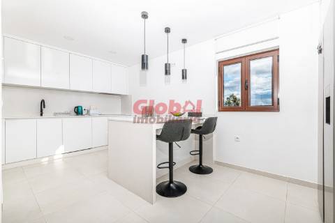 Moradia Isolada T3 Venda em Santos Evos,Viseu