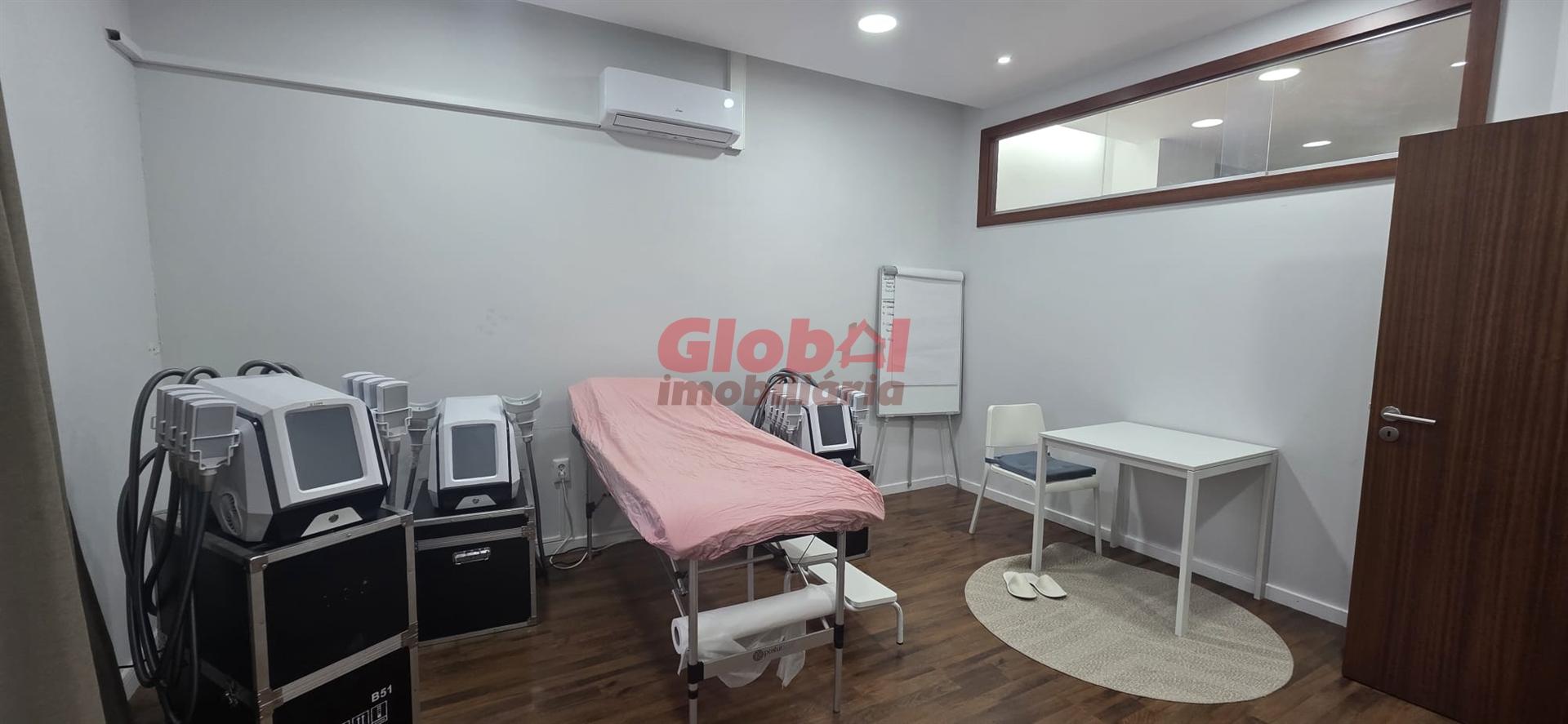 Loja, Viseu, Viseu, Viseu