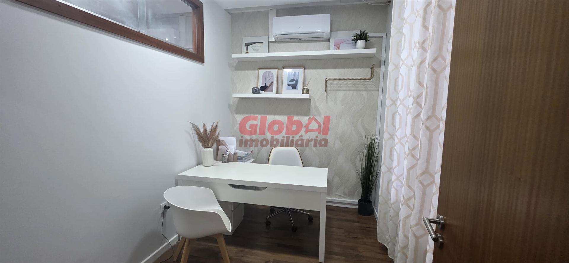 Loja, Viseu, Viseu, Viseu