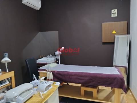 Loja  Venda em Repeses e São Salvador,Viseu