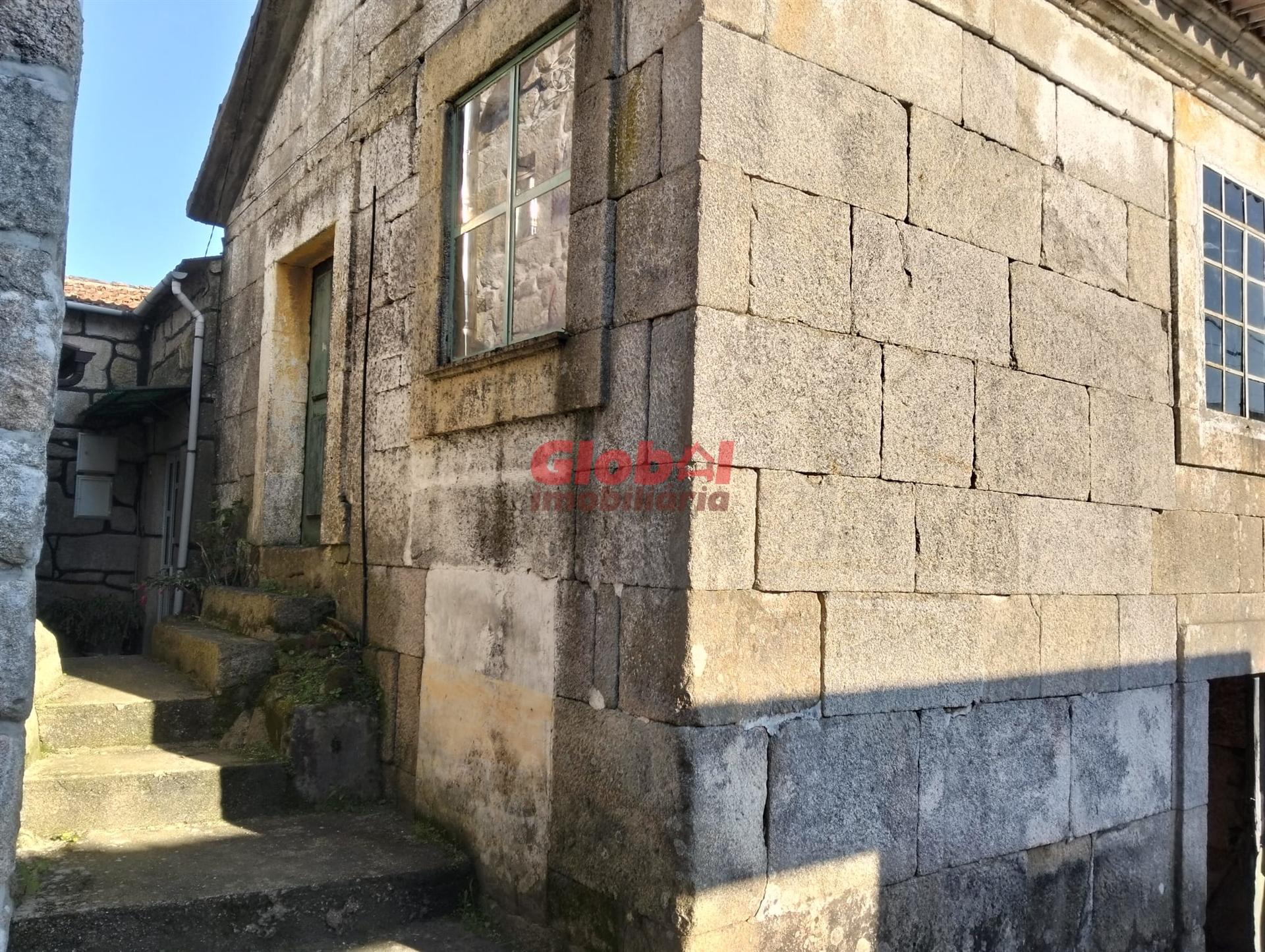 Moradia para Restaurar  Venda em Boa Aldeia, Farminhão e Torredeita,Viseu