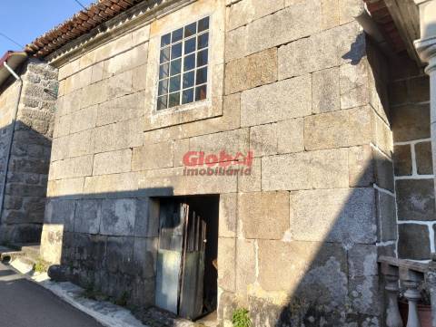 Moradia para Restaurar  Venda em Boa Aldeia, Farminhão e Torredeita,Viseu