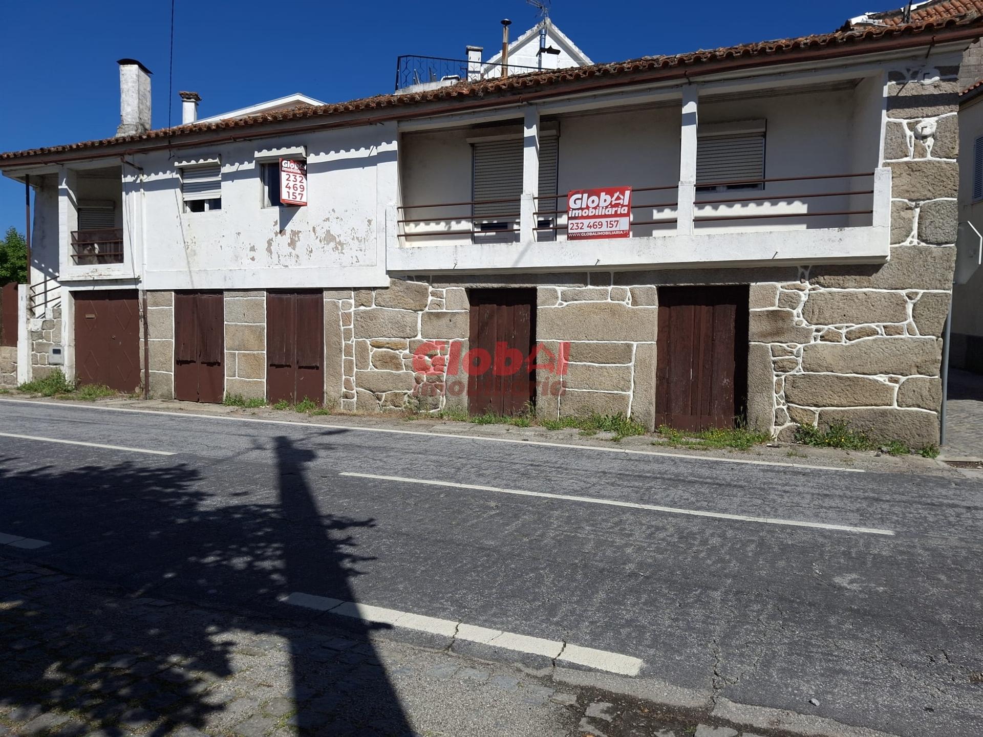 Moradia T4 Venda em Romãs, Decermilo e Vila Longa,Sátão