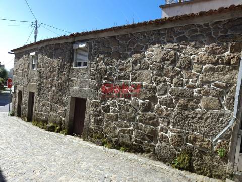 Moradia T4 Venda em Romãs, Decermilo e Vila Longa,Sátão