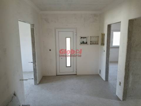 Moradia T4 Venda em Aguiar da Beira e Coruche,Aguiar da Beira