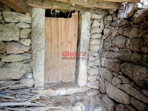 Moradia para Restaurar  Venda em Arnas,Sernancelhe