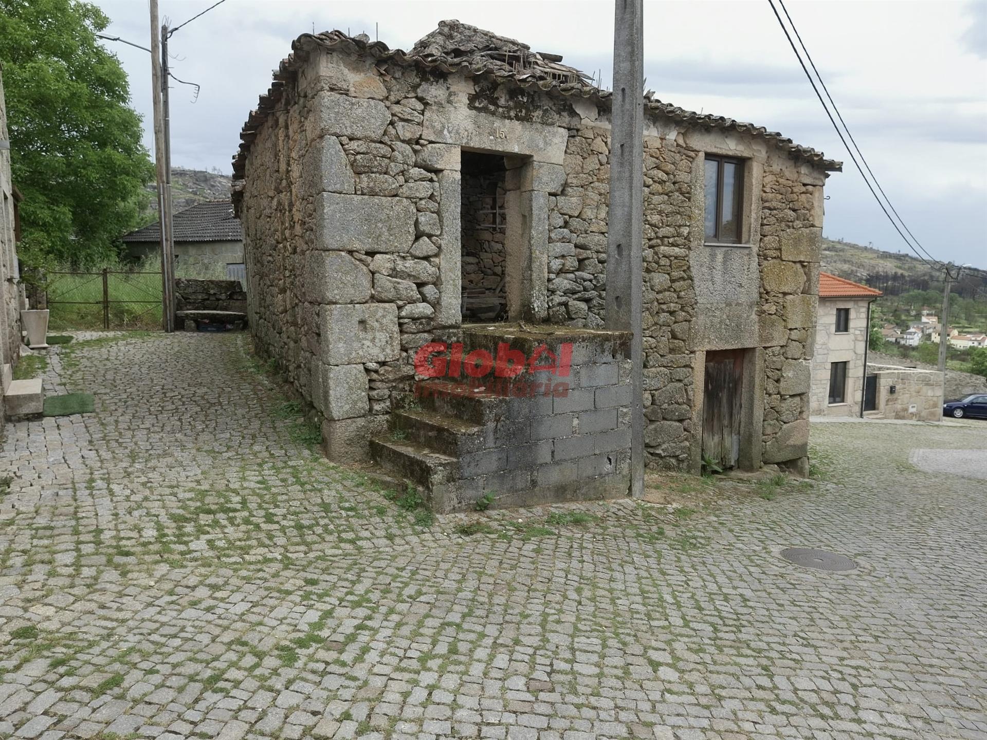 Moradia para Restaurar  Venda em Arnas,Sernancelhe