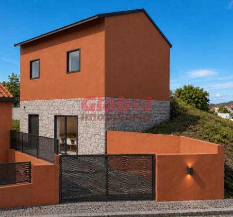 Moradia Isolada T3 Venda em Orgens,Viseu