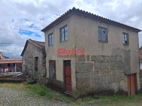 Moradia para Restaurar  Venda em Romãs, Decermilo e Vila Longa,Sátão