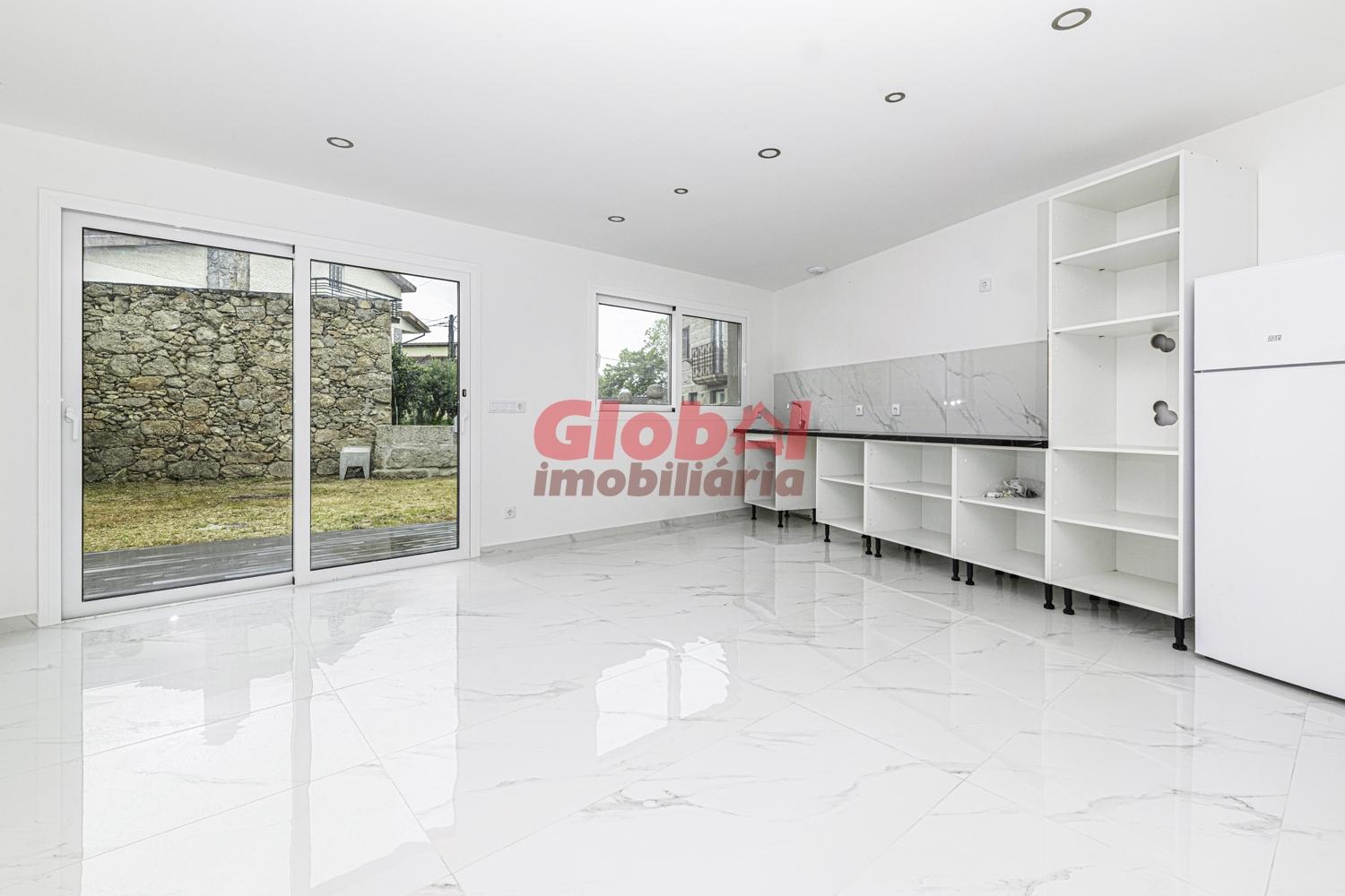Moradia Isolada T1 Venda em Barreiros e Cepões,Viseu