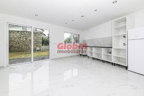 Moradia Isolada T1 Venda em Barreiros e Cepões,Viseu