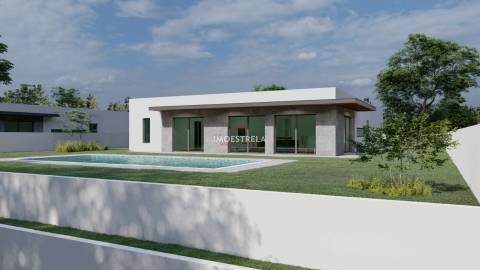 Moradia T3 Venda em Seia, São Romão e Lapa dos Dinheiros,Seia