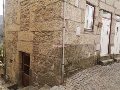 Moradia T1+ T1 Sabugueiro