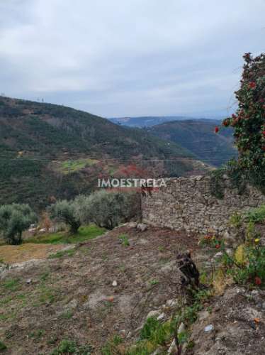 Moradia para Restaurar T2 Venda em Valezim,Seia