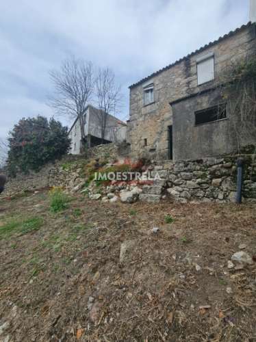 Moradia para Restaurar T2 Venda em Valezim,Seia