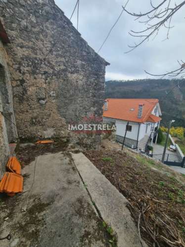 Moradia para Restaurar T2 Venda em Valezim,Seia