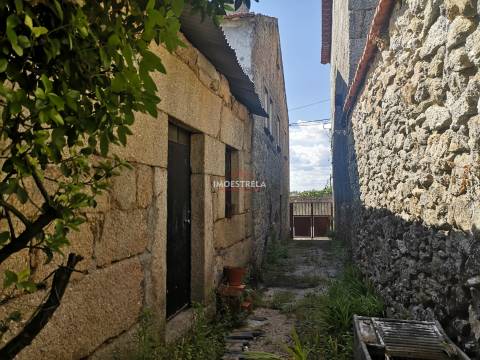 Moradia para Restaurar T2 Venda em Paranhos,Seia