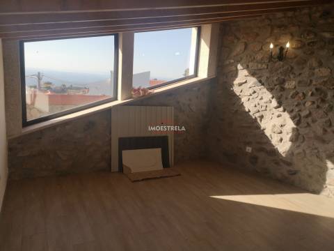 Terreno Para Construção T4 Venda em Santa Marinha e São Martinho,Seia