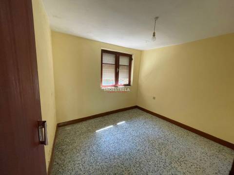 Moradia para Restaurar T2 Venda em Sazes da Beira,Seia