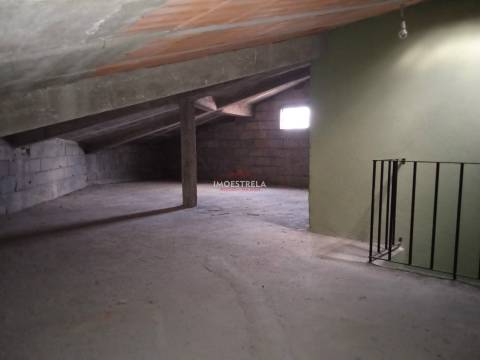 Moradia T5 Venda em Girabolhos,Seia