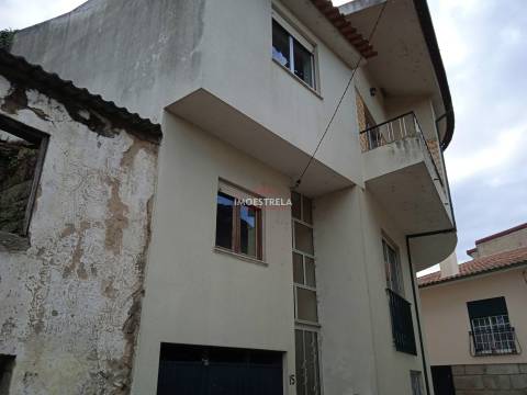 Moradia T5 Venda em Girabolhos,Seia