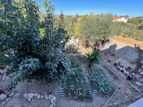 Moradia T4 Venda em Santa Marinha e São Martinho,Seia