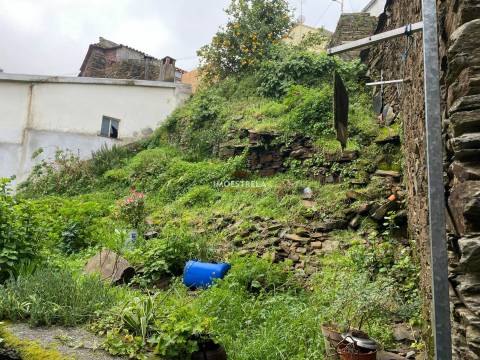 Moradia Isolada T3 Venda em Sandomil,Seia