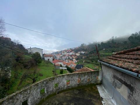 Moradia Isolada T3 Venda em Sandomil,Seia