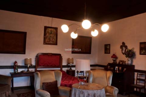 Quinta T6 Venda em Vilarinho dos Freires,Peso da Régua