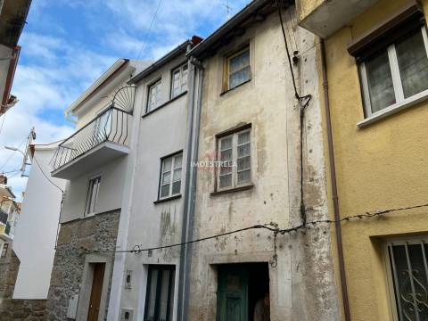 Moradia T3 Venda em Sandomil,Seia