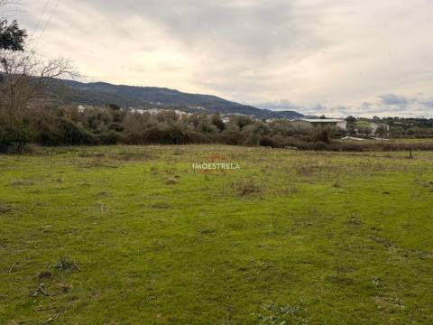 Quintinha  Venda em Santa Marinha e São Martinho,Seia