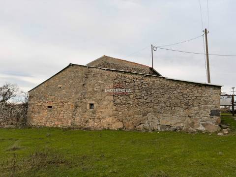 Quintinha  Venda em Santa Marinha e São Martinho,Seia