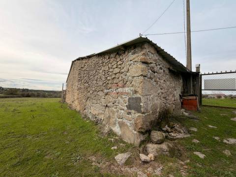 Quintinha  Venda em Santa Marinha e São Martinho,Seia