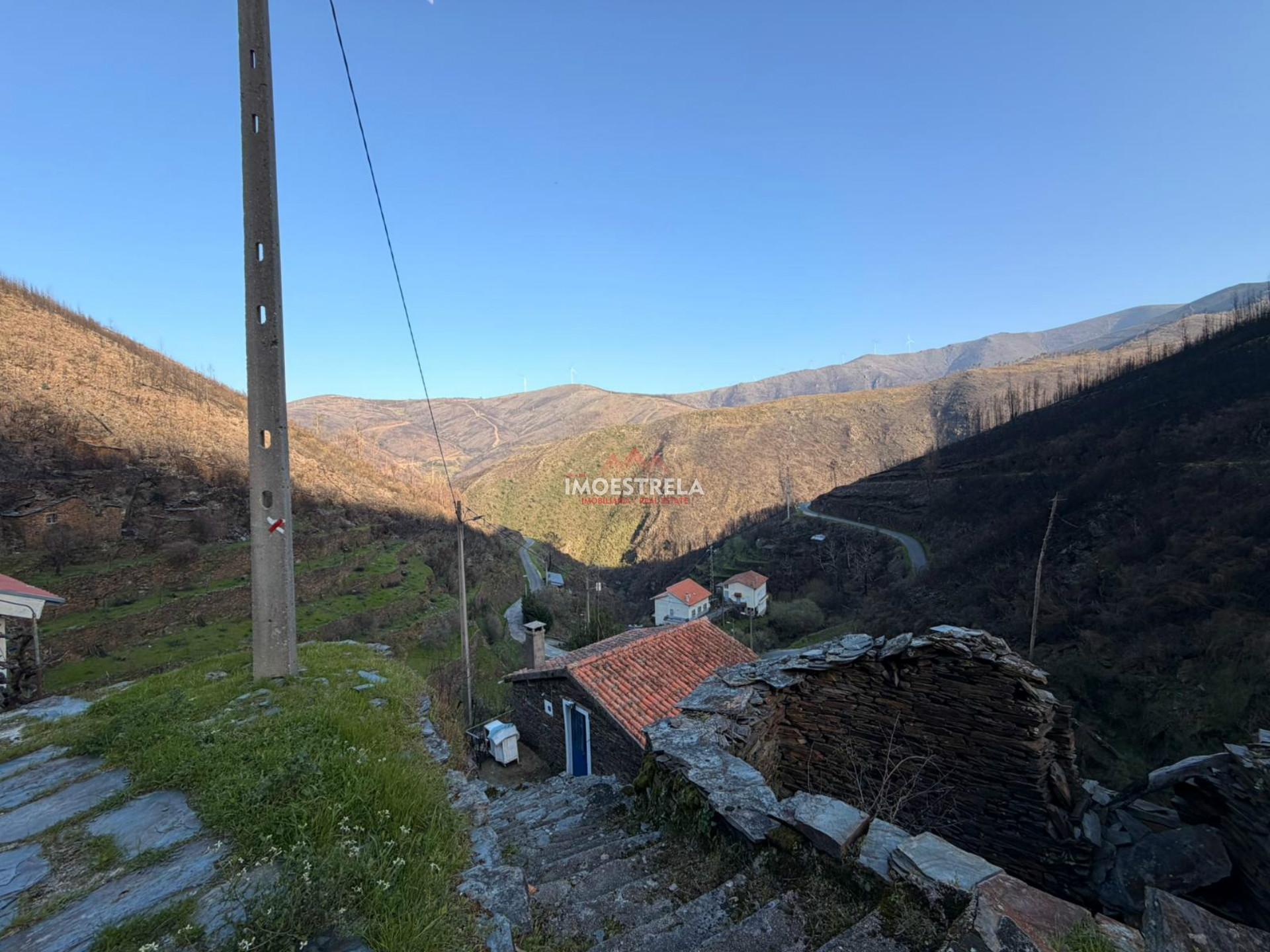 Moradia Rústica T4 Venda em Vide e Cabeça,Seia