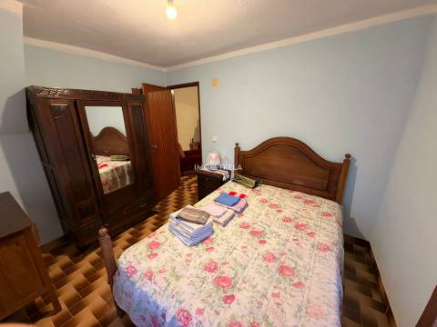 Moradia Rústica T4 Venda em Vide e Cabeça,Seia