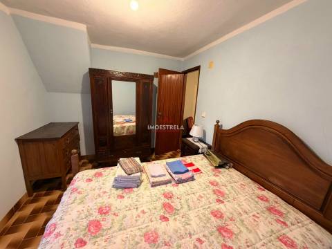 Moradia Rústica T4 Venda em Vide e Cabeça,Seia